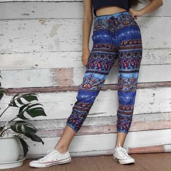 Harem pants in blue and red - Picture 2 of 4